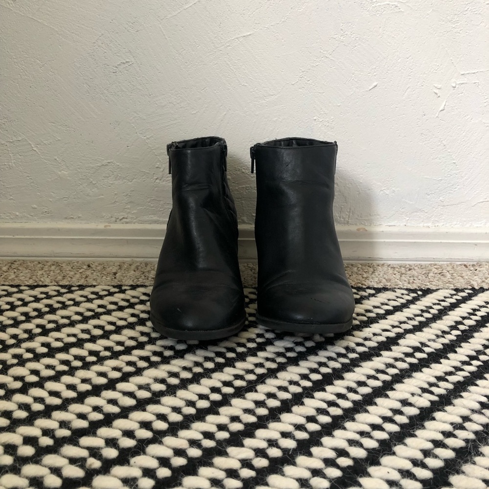 black booties